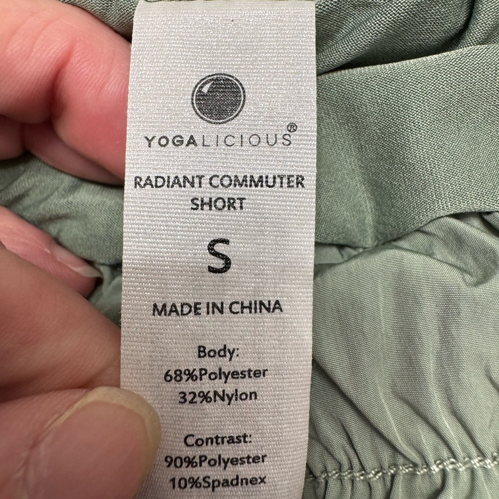Yogalicious Radiant Commuter Shorts Sage Green Size Small Athletic Casual - Picture 3 of 4
